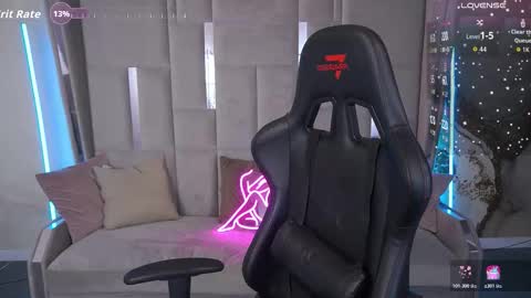 Nicole online show from October 21, 4:46 am