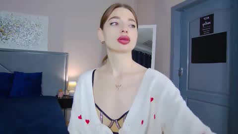 NicolRos online show from January 9, 11:35 am