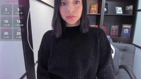 NicolRoss online show from October 14, 11:55 am