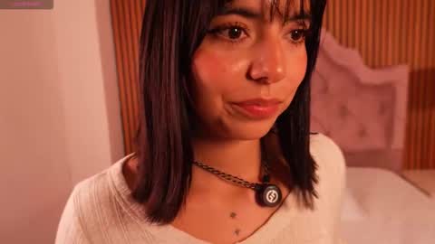 NicolRoss online show from November 17, 10:04 pm