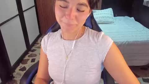 NicolRoss online show from July 21, 11:29 pm