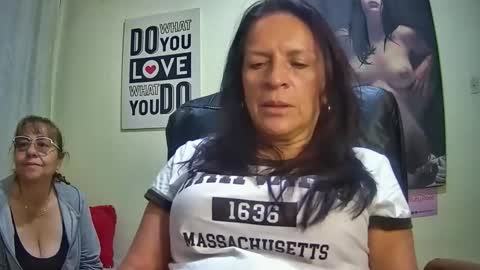 nicoltatiana_ online show from February 12, 11:44 pm