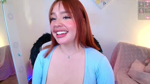 Snapshot of nicolthompsonn chatting on January 7, 5:33 am Nicol online show from January 7, 5:33 am