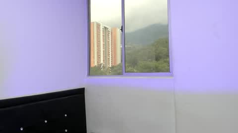 Nicol online show from December 18, 10:16 pm