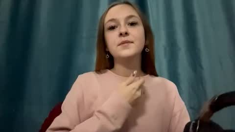 Snapshot of nidadingson chatting on November 4, 3:22 pm Jenny online show from November 4, 3:22 pm