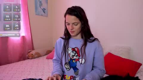 Niela  online show from September 18, 2:30 pm