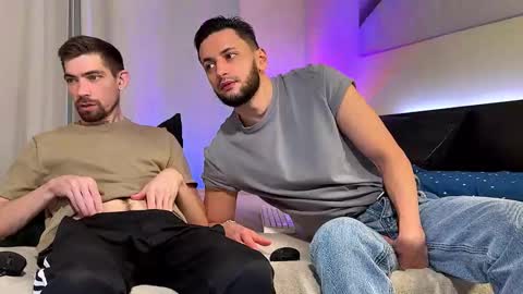 Snapshot of night__guy chatting on December 14, 6:56 pm Damon online show from December 14, 6:56 pm