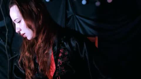 Snapshot of night_liliths chatting on November 15, 4:43 am Lilitht online show from November 15, 4:43 am