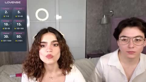 Daisy nd Tyler 3 online show from February 25, 11:00 pm