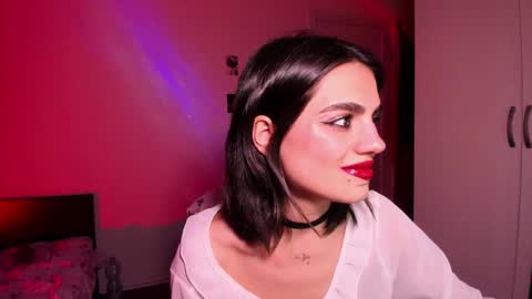 Snapshot of nightfloatt chatting on January 31, 8:40 pm Daisy online show from January 31, 8:40 pm