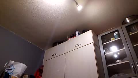 Snapshot of nighthawk28 chatting on October 27, 5:17 pm MikeVanDyck online show from October 27, 5:17 pm