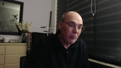 nightkeeper63 online show from February 15, 9:44 pm