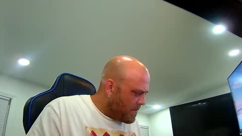 Snapshot of nightlifecouple chatting on September 22, 3:52 am nightlifecouple online show from September 22, 3:52 am