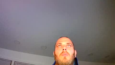 Snapshot of nightlifecouple chatting on October 6, 4:21 am nightlifecouple online show from October 6, 4:21 am