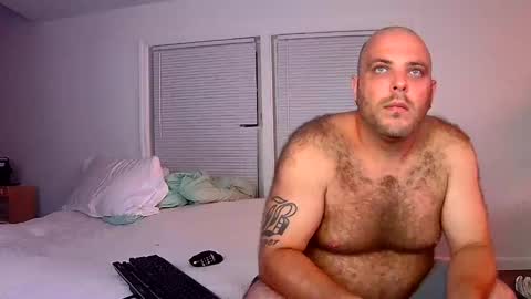 Snapshot of nightlifecouple chatting on October 7, 4:20 am nightlifecouple online show from October 7, 4:20 am