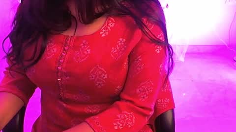 Snapshot of nightqueen107446 chatting on February 18, 11:55 am nightqueen107446 online show from February 18, 11:55 am