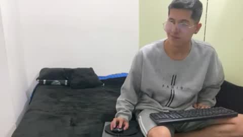 Snapshot of nightscorpion11 chatting on March 12, 9:48 am Night Scorpion online show from March 12, 9:48 am