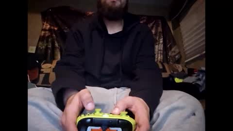 niickk04200 online show from December 11, 1:37 am