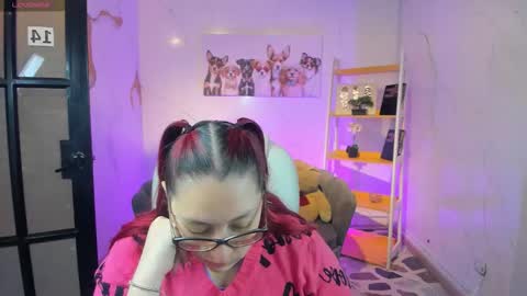 Anni online show from November 14, 2:05 pm