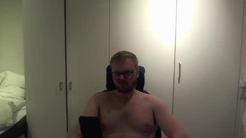 Snapshot of niivpz1 chatting on May 9, 1:55 am niivpz1 online show from May 9, 1:55 am