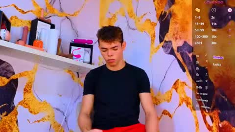 Snapshot of nijinsky_latinboy chatting on October 4, 11:08 am Nijinsky online show from October 4, 11:08 am