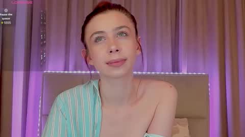 Snapshot of nikaletta chatting on March 22, 9:07 pm Nika online show from March 22, 9:07 pm