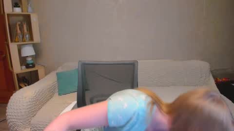 Snapshot of nikarocks chatting on February 1, 9:51 pm nikarocks online show from February 1, 9:51 pm