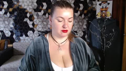 Snapshot of nikaskylink chatting on April 9, 5:07 am Nika online show from April 9, 5:07 am