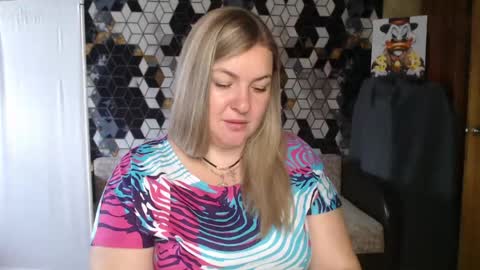 Snapshot of nikaskylink chatting on April 22, 4:59 am Nika online show from April 22, 4:59 am