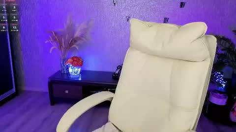 NikaStill  online show from July 3, 1:56 am