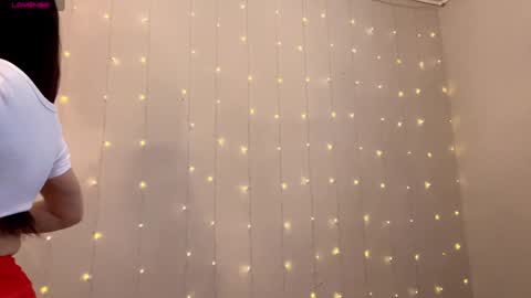 Snapshot of nikavenus chatting on January 16, 6:25 am Nika online show from January 16, 6:25 am