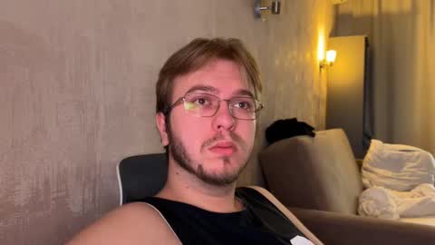 Snapshot of nikceline chatting on November 5, 6:57 am Celine online show from November 5, 6:57 am