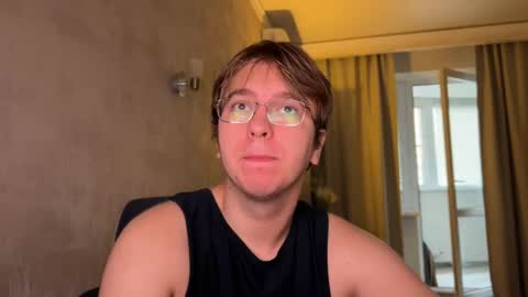 Snapshot of nikceline chatting on November 13, 11:20 am Celine online show from November 13, 11:20 am