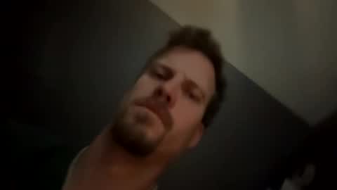 Snapshot of nikisix93 chatting on November 17, 4:07 am nikisix93 online show from November 17, 4:07 am