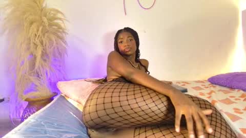 Snapshot of nikita_nikita_ chatting on October 23, 7:56 pm nikita_nikita_ online show from October 23, 7:56 pm