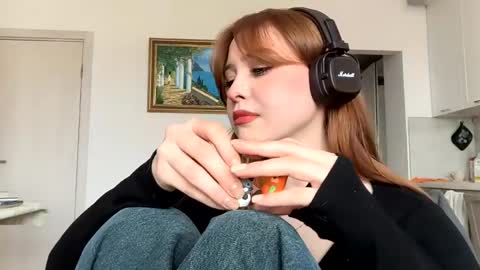 Amy online show from March 31, 11:43 am