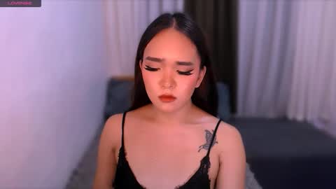 nikitta_morris online show from March 2, 5:19 am