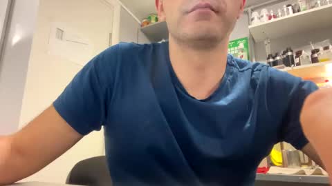 Snapshot of nikk3032 chatting on January 29, 1:07 pm NIk online show from January 29, 1:07 pm