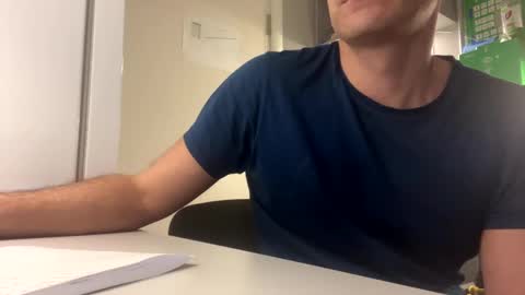 Snapshot of nikk3032 chatting on February 3, 1:52 am NIk online show from February 3, 1:52 am