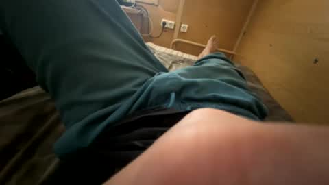 Snapshot of nikk3032 chatting on March 7, 3:08 am NIk online show from March 7, 3:08 am