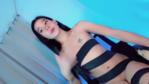 nikka_bonita online show from November 30, 4:00 pm