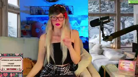 Snapshot of nikki_goldberg chatting on February 1, 11:42 am Kitty Chatte online show from February 1, 11:42 am