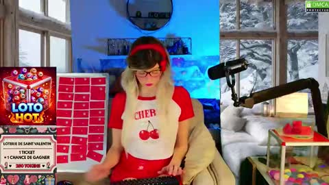 Snapshot of nikki_goldberg chatting on February 14, 11:29 am Kitty Chatte online show from February 14, 11:29 am