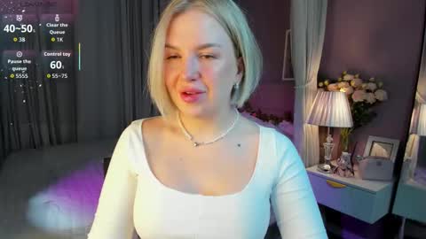 Nikki online show from November 25, 1:05 am