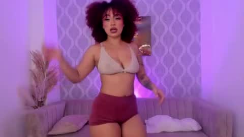 Nicole online show from June 12, 4:33 am