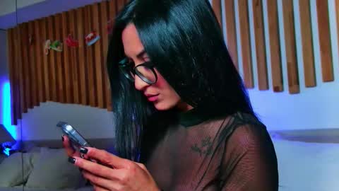 Snapshot of nikki_starx chatting on October 3, 7:22 pm Nikki online show from October 3, 7:22 pm