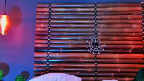 Nikki online show from October 26, 7:31 pm