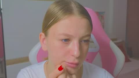 Beatrice online show from June 24, 7:29 am