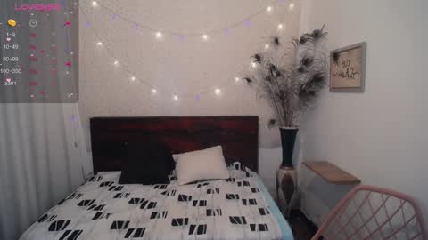 NikkieMilky online show from January 11, 4:38 am