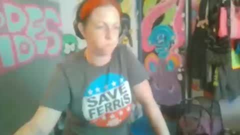 Snapshot of nikkietwotimes420 chatting on October 12, 5:34 pm Nikkie online show from October 12, 5:34 pm